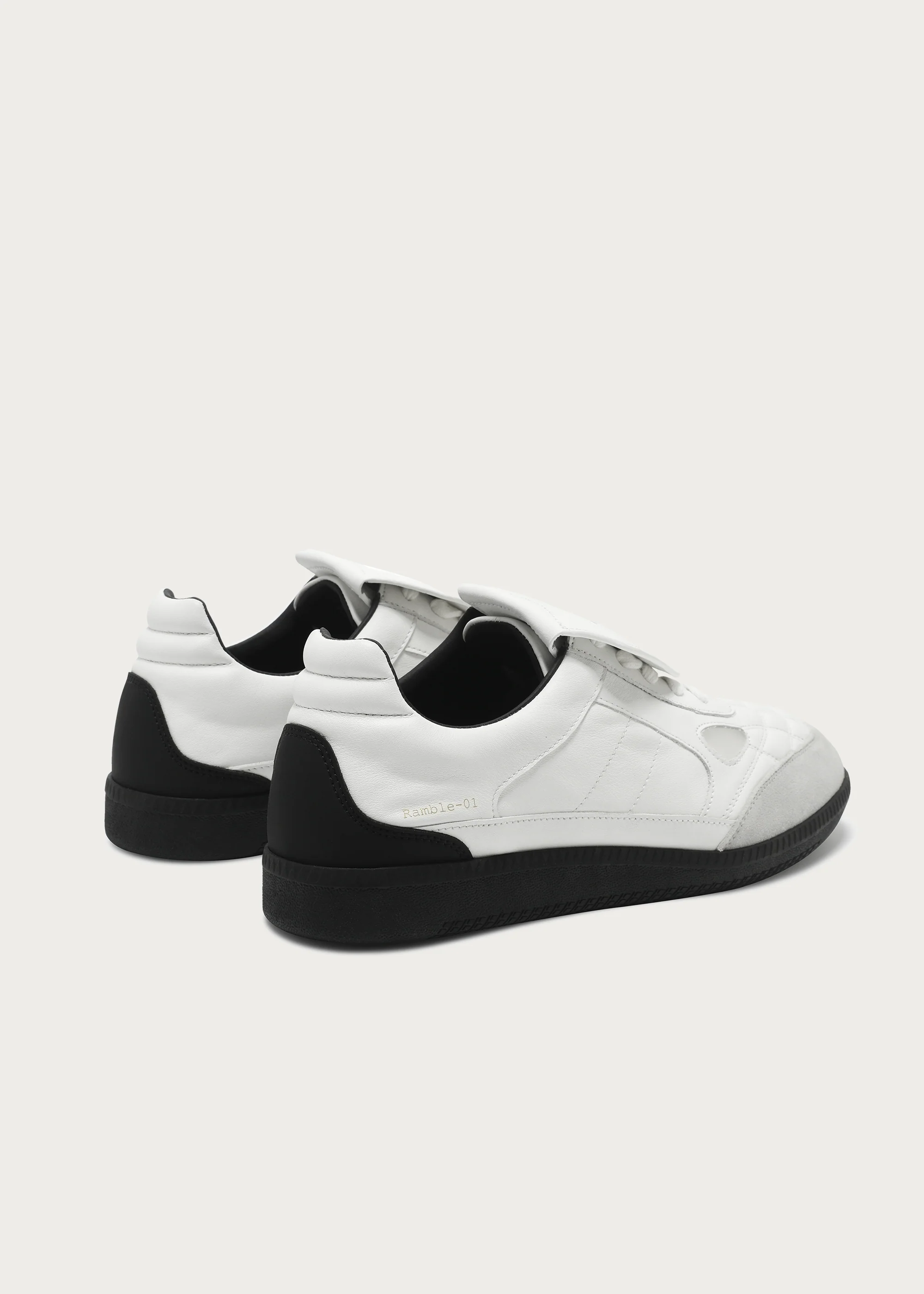 Ramble Empty space white - Image 10